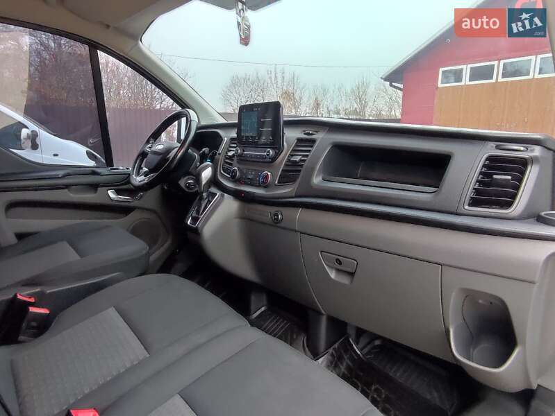 Вантажний фургон Ford Transit Custom 2019 в Млиніві фото 9 Вантажний фургон Ford Transit Custom 2019 в Млиніві