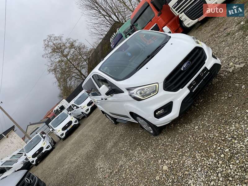 Минивэн Ford Transit Custom 2022 в Хусте фото 3 Минивэн Ford Transit Custom 2022 в Хусте