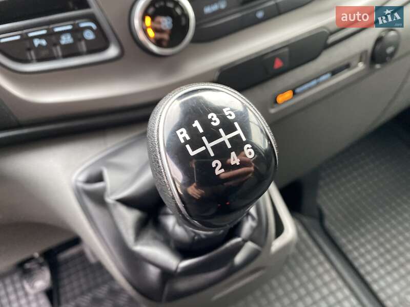 Минивэн Ford Transit Custom 2022 в Хусте фото 51 Минивэн Ford Transit Custom 2022 в Хусте