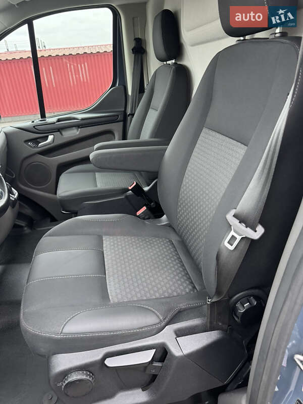 Вантажний фургон Ford Transit Custom 2022 в Києві