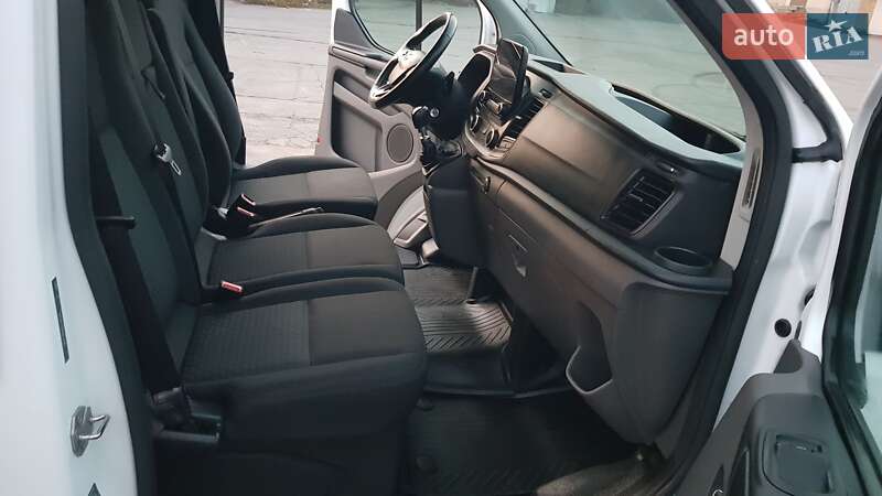 Грузопассажирский фургон Ford Transit Custom 2019 в Виннице фото 30 Грузопассажирский фургон Ford Transit Custom 2019 в Виннице