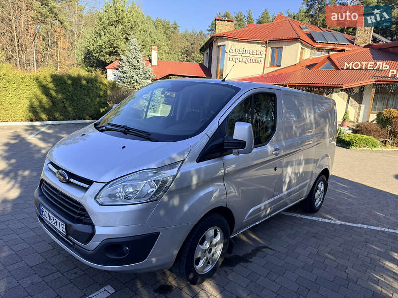 Грузовой фургон Ford Transit Custom 2017 в Львове