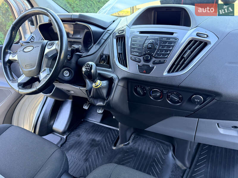Грузовой фургон Ford Transit Custom 2017 в Львове
