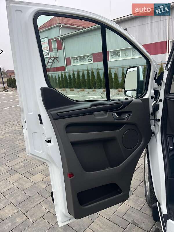 Вантажний фургон Ford Transit Custom 2020 в Луцьку
