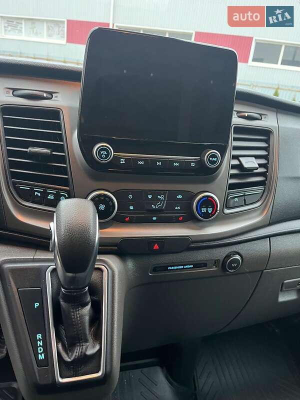 Вантажний фургон Ford Transit Custom 2020 в Луцьку