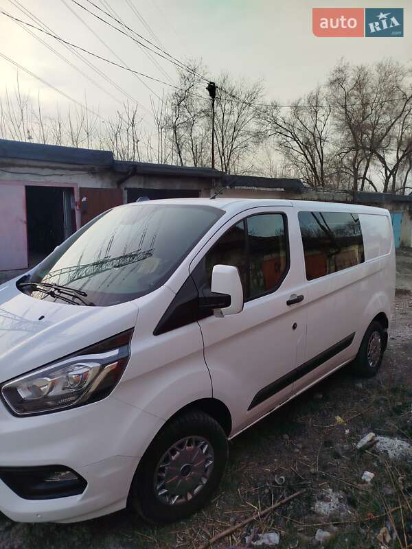 Минивэн Ford Transit Custom 2020 в Каменском
