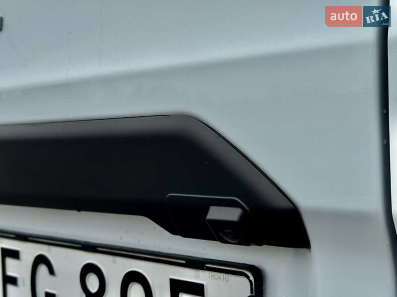 Вантажний фургон Ford Transit Custom 2018 в Полтаві