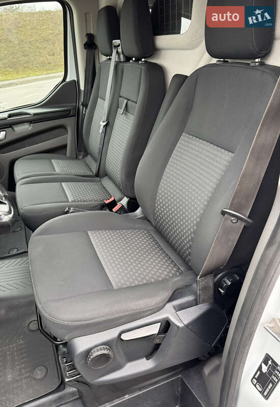 Вантажний фургон Ford Transit Custom 2018 в Полтаві