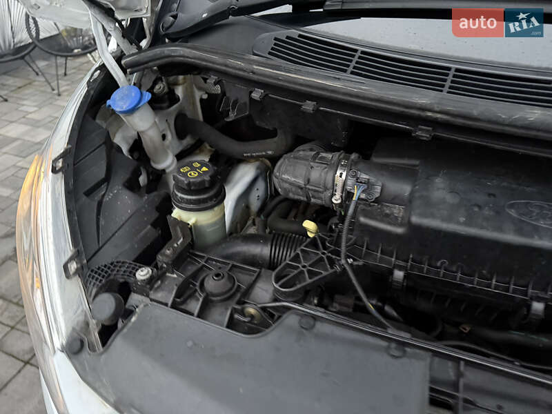 Мінівен Ford Transit Custom 2016 в Луцьку фото 22 Мінівен Ford Transit Custom 2016 в Луцьку