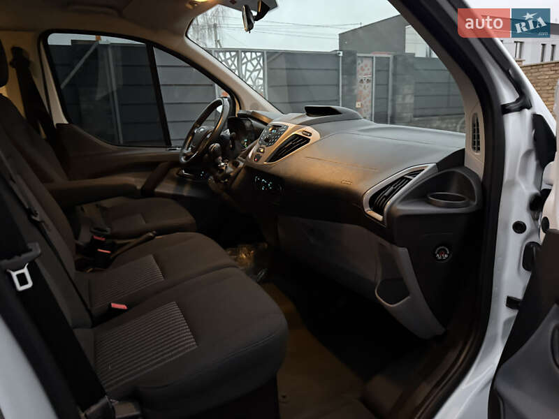 Мінівен Ford Transit Custom 2016 в Луцьку фото 36 Мінівен Ford Transit Custom 2016 в Луцьку