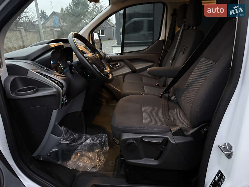 Мінівен Ford Transit Custom 2016 в Луцьку фото 44 Мінівен Ford Transit Custom 2016 в Луцьку