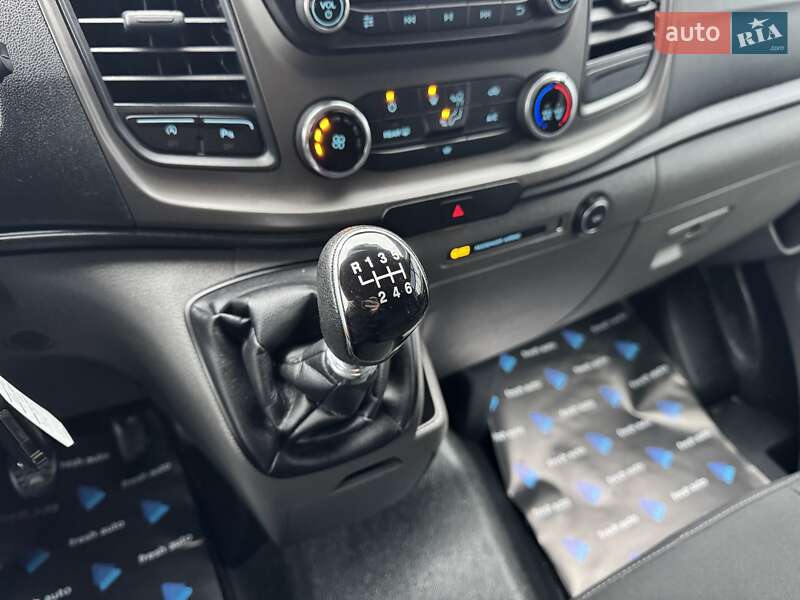 Мінівен Ford Transit Custom 2019 в Рівному