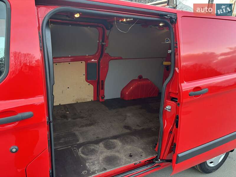 Грузовой фургон Ford Transit Custom 2018 в Киеве фото 26 Грузовой фургон Ford Transit Custom 2018 в Киеве