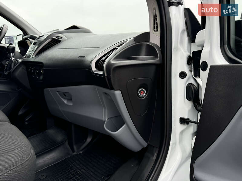 Минивэн Ford Transit Custom 2015 в Киеве фото 76 Минивэн Ford Transit Custom 2015 в Киеве