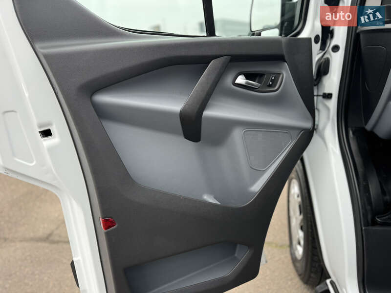 Минивэн Ford Transit Custom 2015 в Киеве фото 81 Минивэн Ford Transit Custom 2015 в Киеве