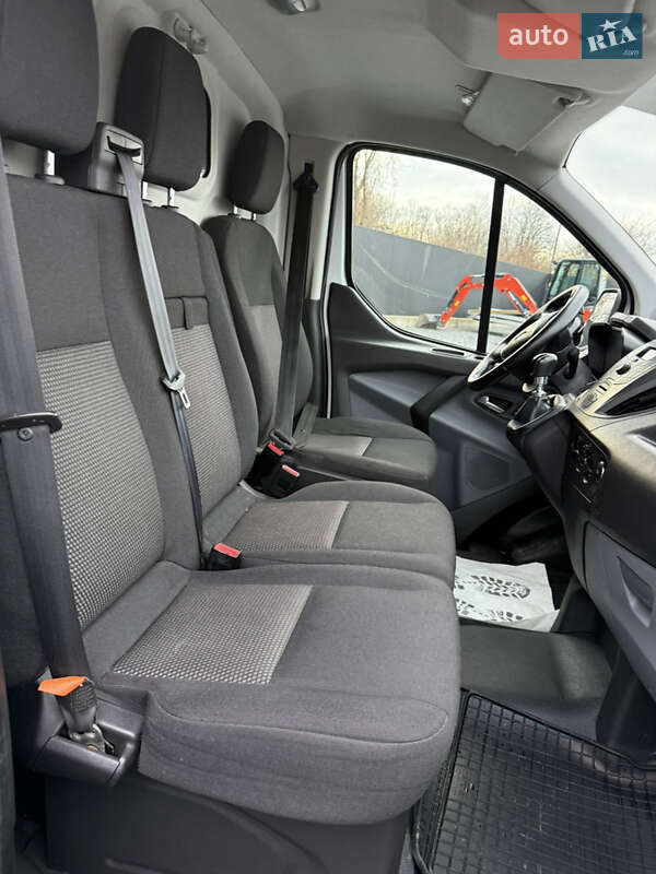 Грузовой фургон Ford Transit Custom 2015 в Дрогобыче
