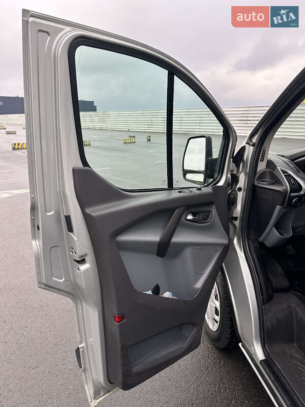 Грузовой фургон Ford Transit Custom 2016 в Львове фото 15 Грузовой фургон Ford Transit Custom 2016 в Львове
