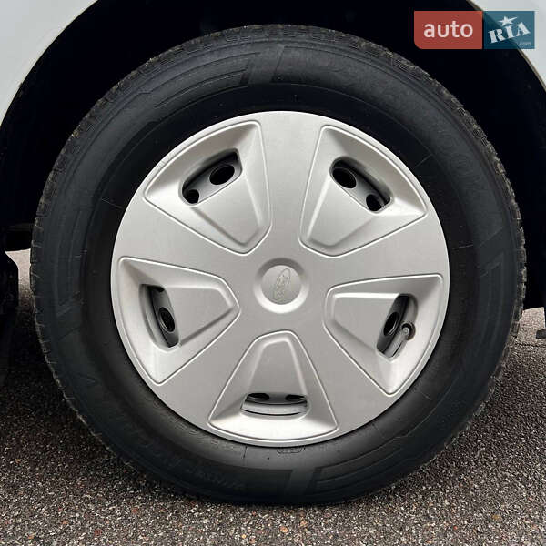 Вантажний фургон Ford Transit Custom 2019 в Києві фото 14 Вантажний фургон Ford Transit Custom 2019 в Києві