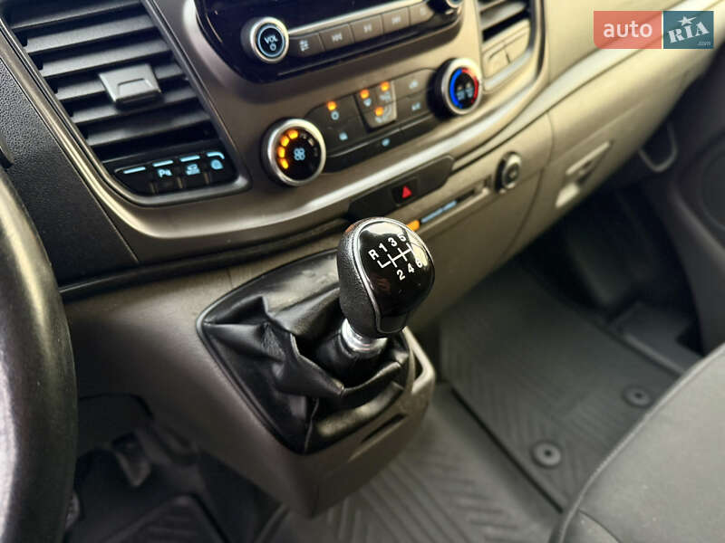 Вантажний фургон Ford Transit Custom 2020 в Луцьку