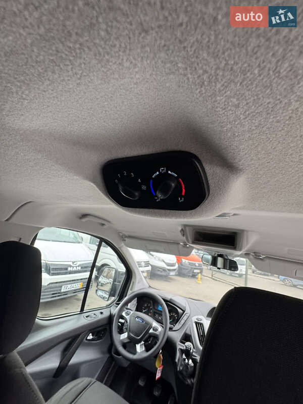 Грузопассажирский фургон Ford Transit Custom 2014 в Киеве