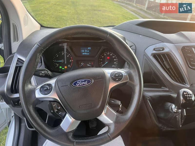 Минивэн Ford Transit Custom 2015 в Самборе