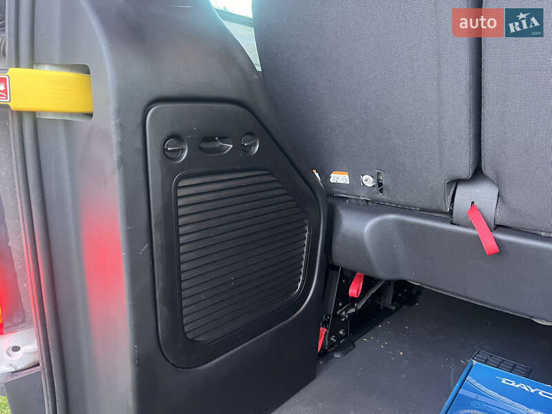 Минивэн Ford Transit Custom 2015 в Самборе