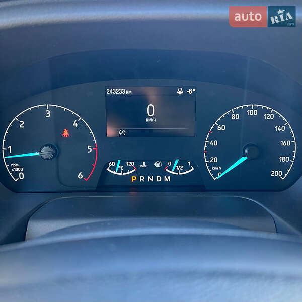 Грузовой фургон Ford Transit Custom 2019 в Киеве фото 24 Грузовой фургон Ford Transit Custom 2019 в Киеве