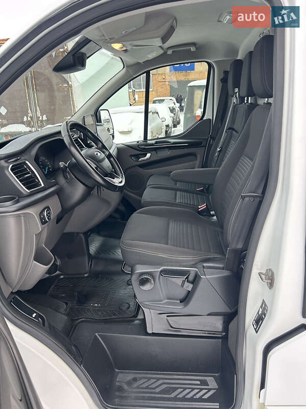 Вантажний фургон Ford Transit Custom 2021 в Ніжині