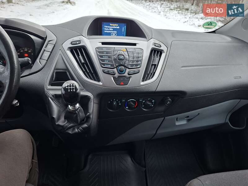 Вантажний фургон Ford Transit Custom 2016 в Рівному