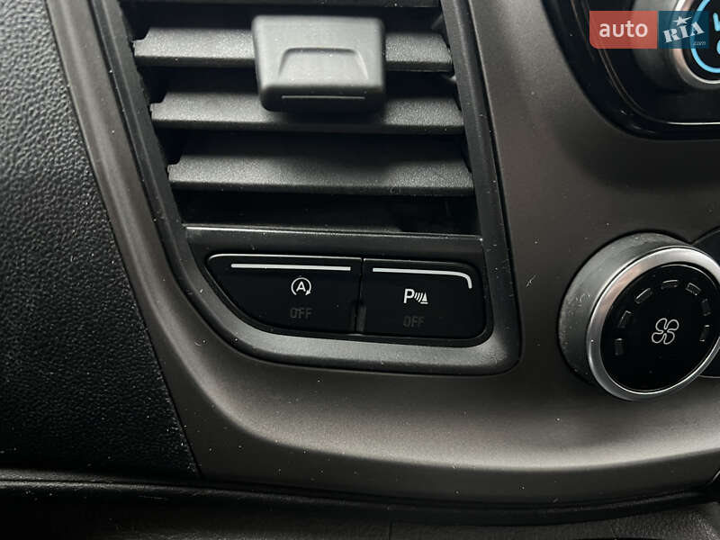 Грузовой фургон Ford Transit Custom 2018 в Днепре фото 8 Грузовой фургон Ford Transit Custom 2018 в Днепре