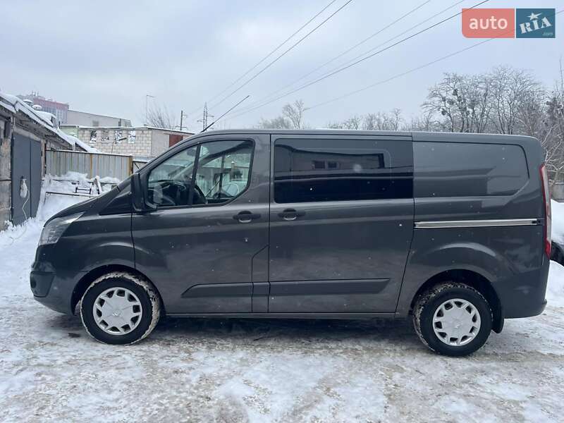 Грузовой фургон Ford Transit Custom 2016 в Киеве
