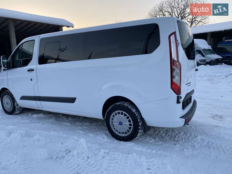 Мінівен Ford Transit Custom 2020 в Хусті