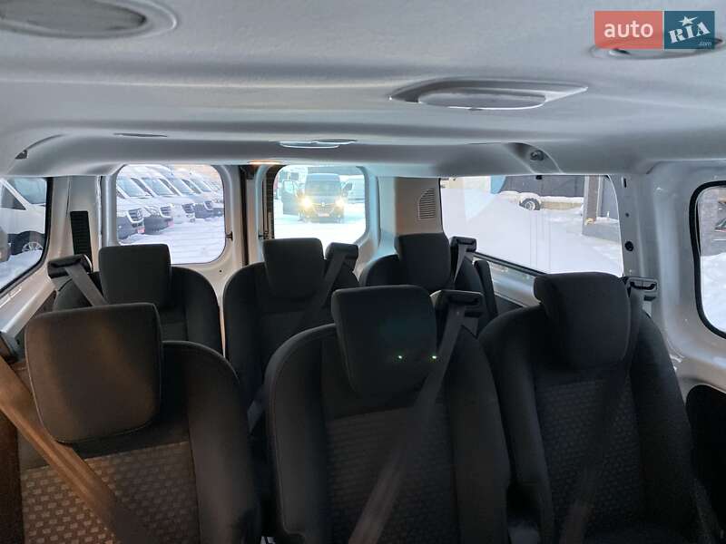 Мінівен Ford Transit Custom 2020 в Хусті
