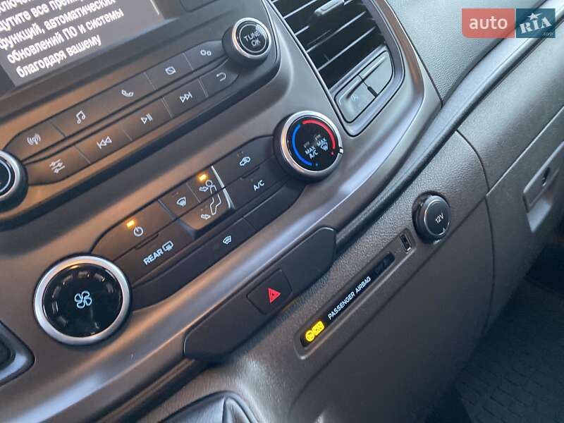 Мінівен Ford Transit Custom 2020 в Хусті