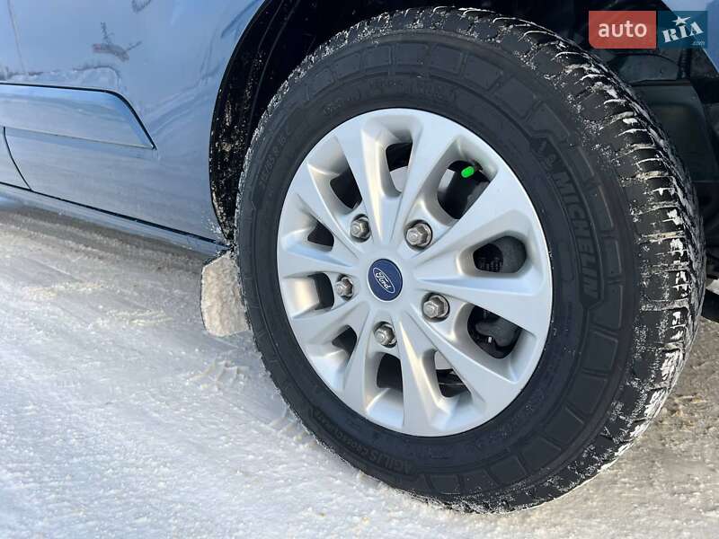 Грузовой фургон Ford Transit Custom 2021 в Киеве