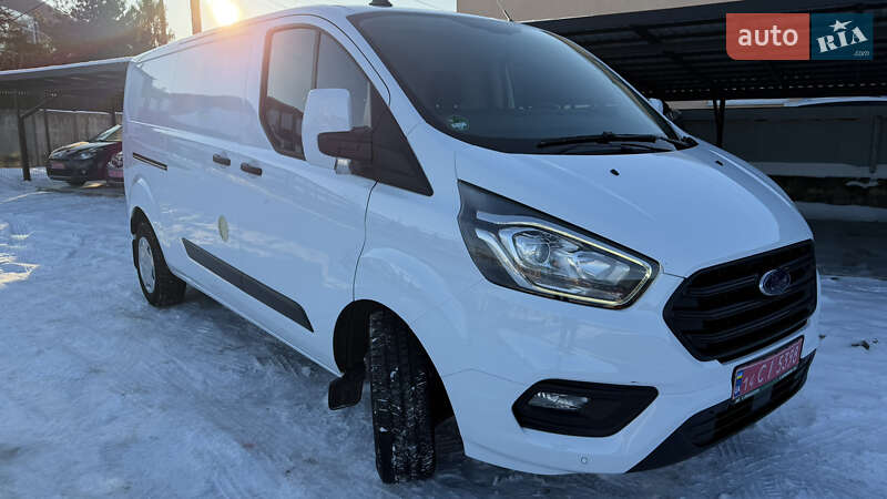 Вантажний фургон Ford Transit Custom 2021 в Калуші