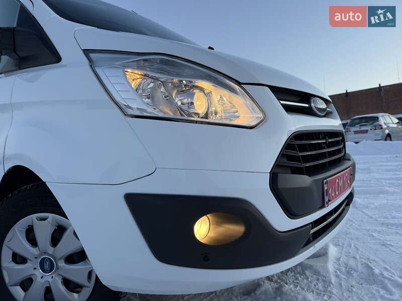 Минивэн Ford Transit Custom 2016 в Луцке