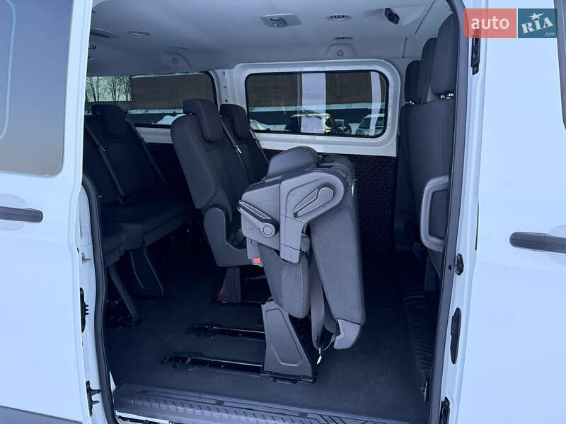 Минивэн Ford Transit Custom 2016 в Луцке
