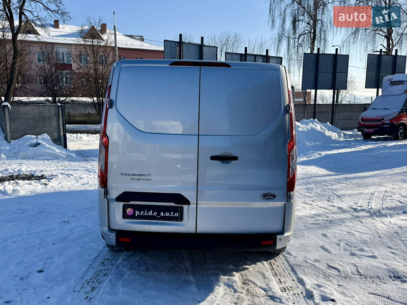 Вантажний фургон Ford Transit Custom 2019 в Рівному