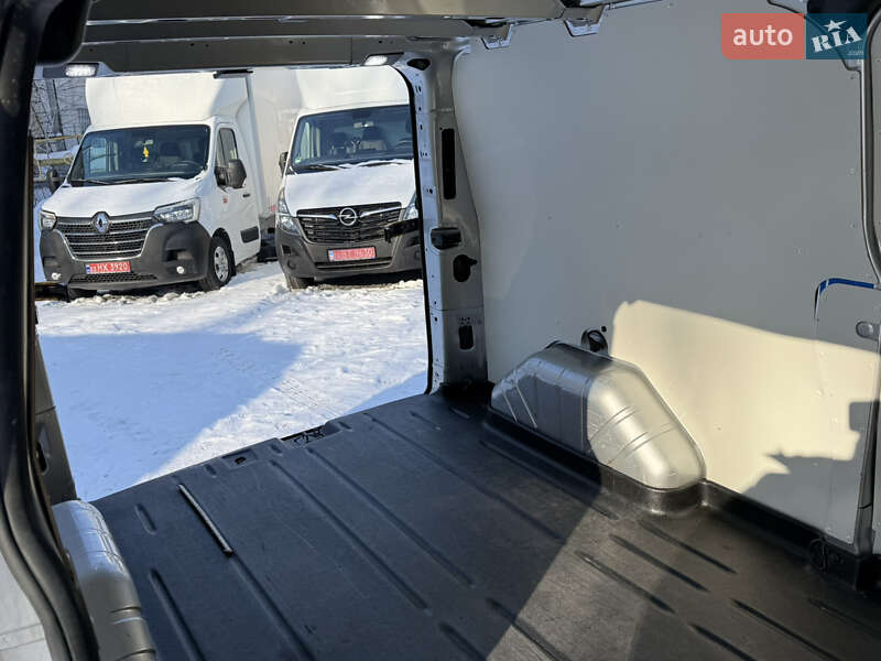 Вантажний фургон Ford Transit Custom 2019 в Рівному