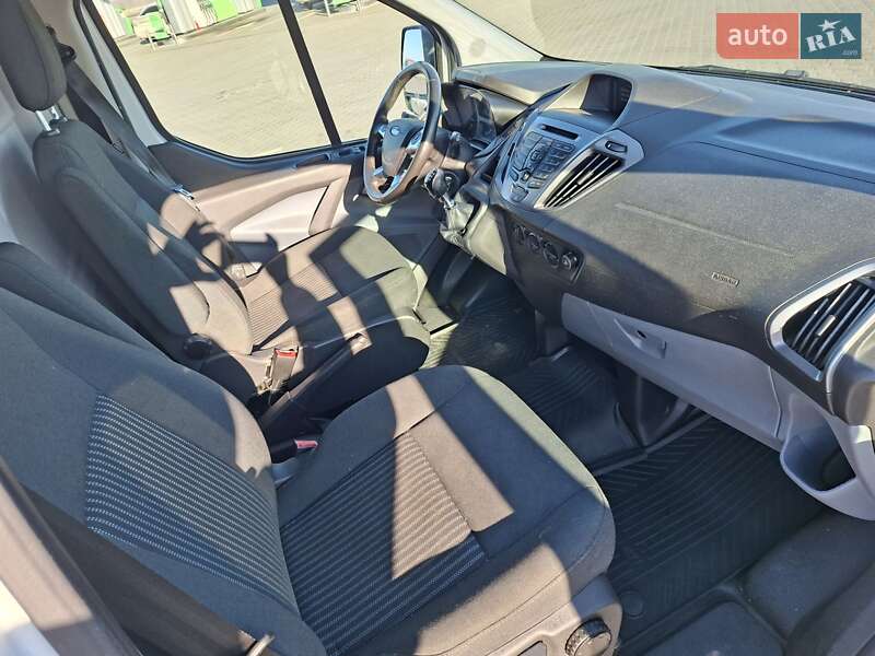 Грузовой фургон Ford Transit Custom 2016 в Ровно