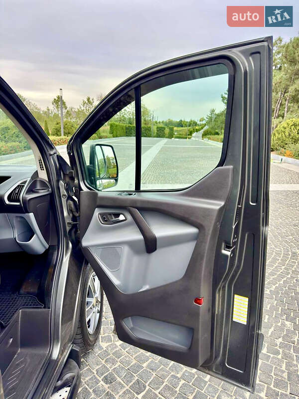 Мінівен Ford Transit Custom 2014 в Дніпрі
