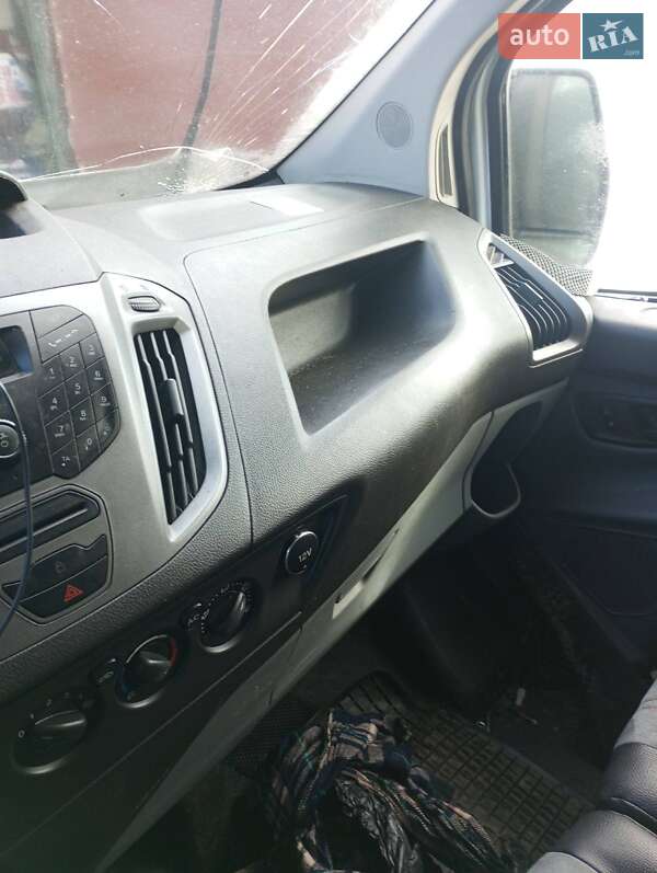 Минивэн Ford Transit Custom 2015 в Борисполе фото 7 Минивэн Ford Transit Custom 2015 в Борисполе