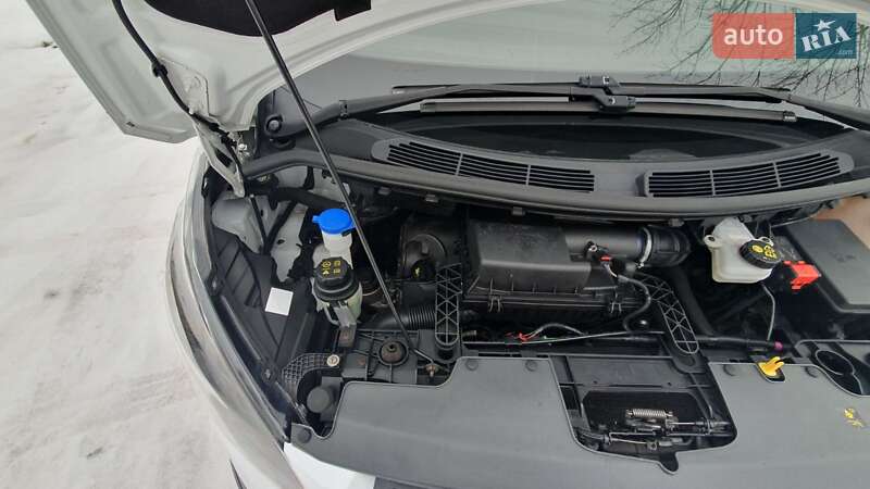 Вантажний фургон Ford Transit Custom 2014 в Калуші