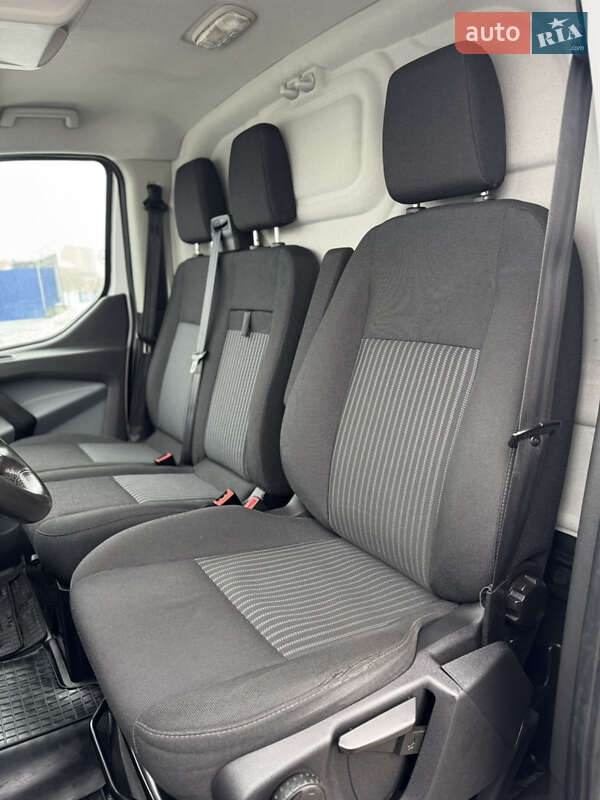 Грузовой фургон Ford Transit Custom 2018 в Дрогобыче