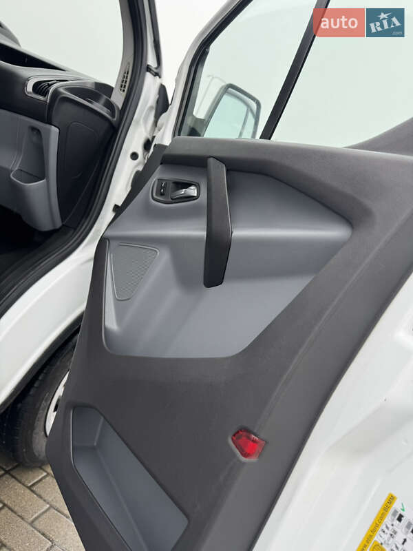Грузовой фургон Ford Transit Custom 2018 в Дрогобыче