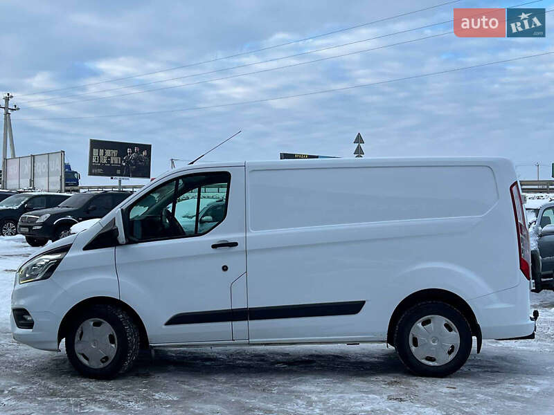 Вантажний фургон Ford Transit Custom 2019 в Львові