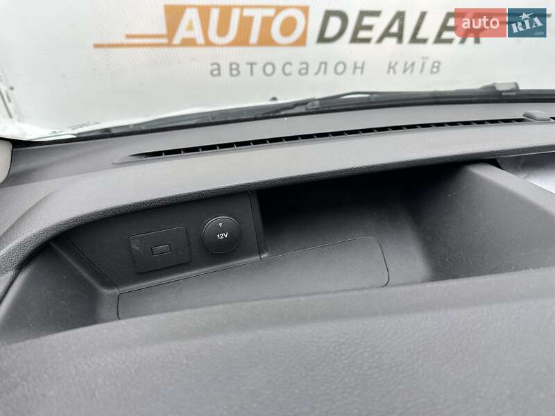 Мінівен Ford Transit Custom 2018 в Києві