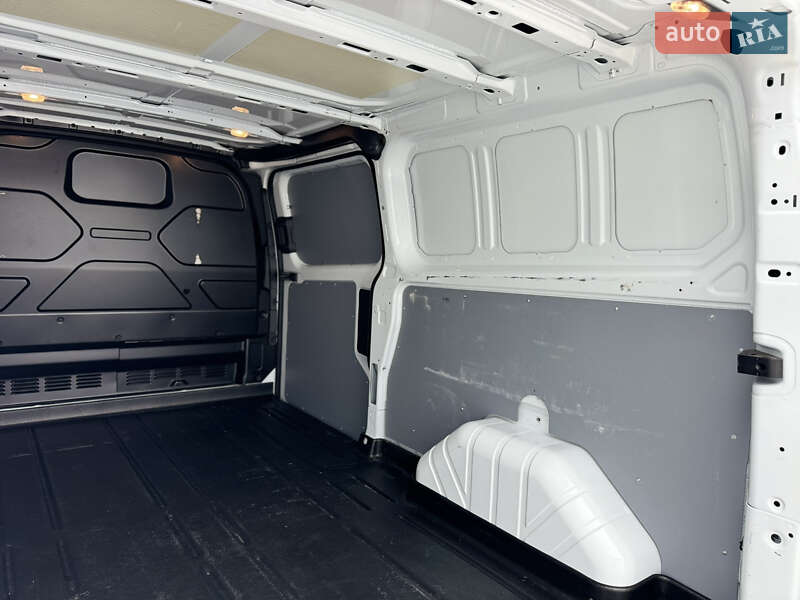 Грузовой фургон Ford Transit Custom 2021 в Киеве фото 45 Грузовой фургон Ford Transit Custom 2021 в Киеве