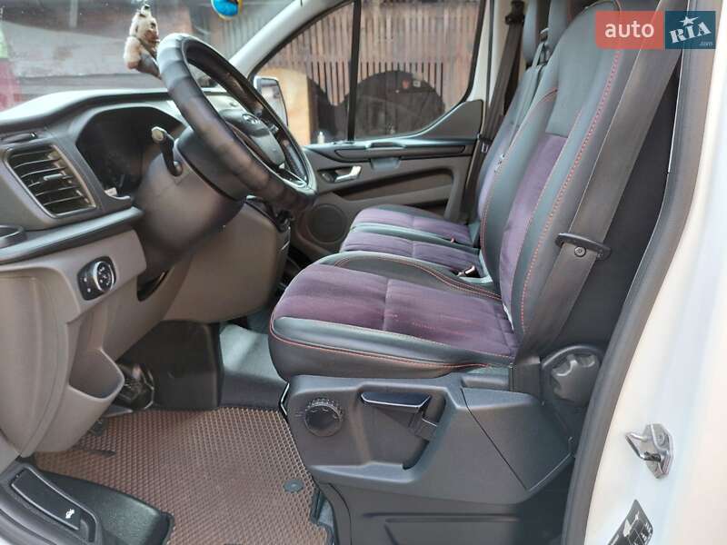 Минивэн Ford Transit Custom 2018 в Братском фото 13 Минивэн Ford Transit Custom 2018 в Братском